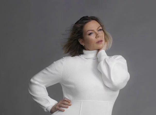 Mia Michaels Biography: Email Address, Height, Age, Parents, Net Worth, Siblings, Songs, Pictures Mia Michaels Biography: Email Address, Height, Age, Parents, Net Worth, Siblings, Songs, Pictures
