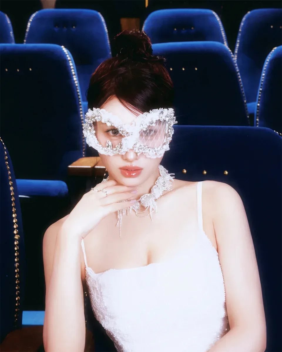 Momo Hirai