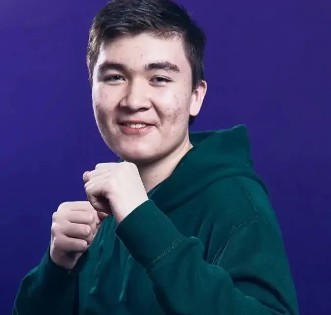 Mrfreshasian Biography: Girlfriend, Age, Net Worth, Height, Parents, YouTube, Career