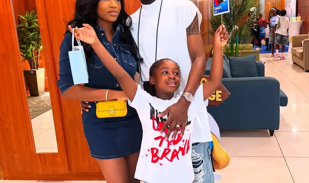Bobo Ajudua Biography: Wife, Age, Parents, Net Worth, Siblings, Children, Mother, Davido’s Deal Bobo Ajudua Biography: Wife, Age, Parents, Net Worth, Siblings, Children, Mother, Davido’s Deal