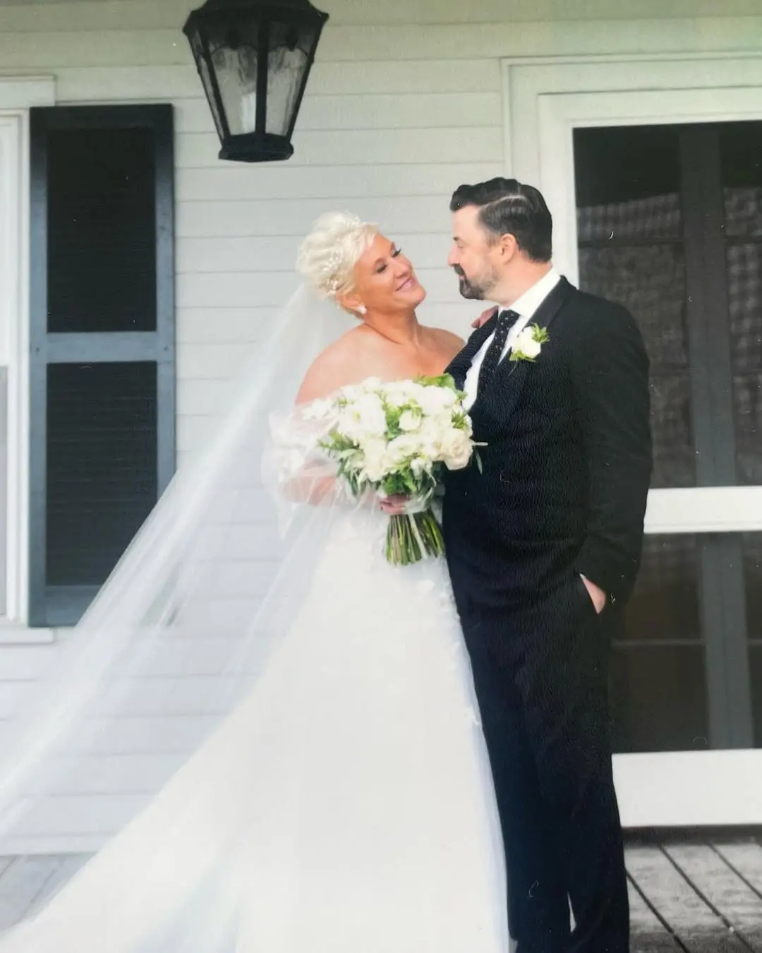 Who is Stuart Claxton? Anne Burrell's husband Bio Age, Children, Net