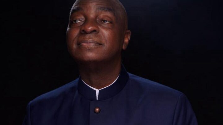 David Oyedepo Biography: Wife, Age, Children, Net Worth, Parents, Ministries, House, Messages
