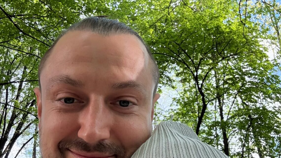 Aleksander Milwiw-Baron Bio: Age, Child, Net Worth, Height, Awards, Wife, Parents, Siblings, Studio Album, TV Series Aleksander Milwiw-Baron Bio: Age, Child, Net Worth, Height, Awards, Wife, Parents, Siblings, Studio Album, TV Series