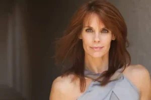 Alexandra Paul