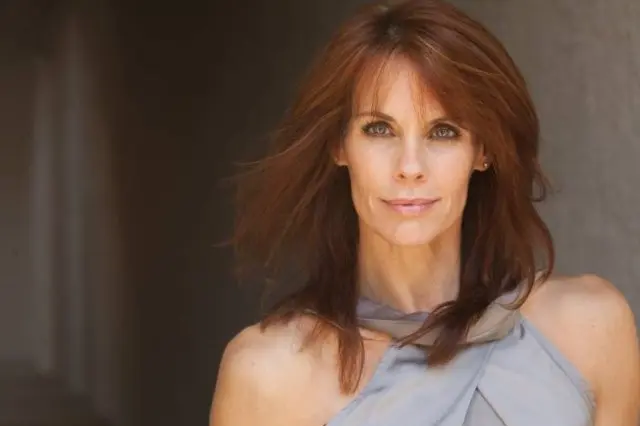Alexandra Paul Biography: Husband, Movies, Awards, Age, Net Worth, Siblings, Height, Ethnicity, Parents