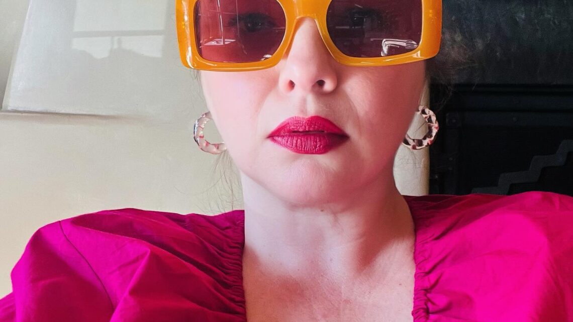 Amber Tamblyn Biography: Books, Height, Awards, Child, Husband, Movies, Ethnicity, Age, Net Worth, Siblings, Parents Amber Tamblyn Biography: Books, Height, Awards, Child, Husband, Movies, Ethnicity, Age, Net Worth, Siblings, Parents