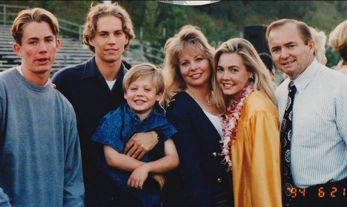Paul Walker’s Sister Amie Walker Biography: Height, Ethnicity, Age, Net Worth, Brother, Parents, Husband, Children Paul Walker’s Sister Amie Walker Biography: Height, Ethnicity, Age, Net Worth, Brother, Parents, Husband, Children