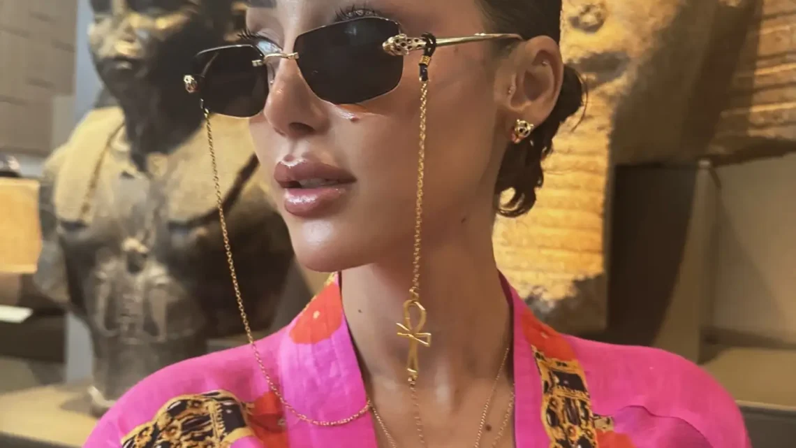 Bassma Boussel Biography: Height, Ethnicity, Age, Net Worth, Siblings, Parents, Singles, Ex-Husband, Children, Lyrics Bassma Boussel Biography: Height, Ethnicity, Age, Net Worth, Siblings, Parents, Singles, Ex-Husband, Children, Lyrics