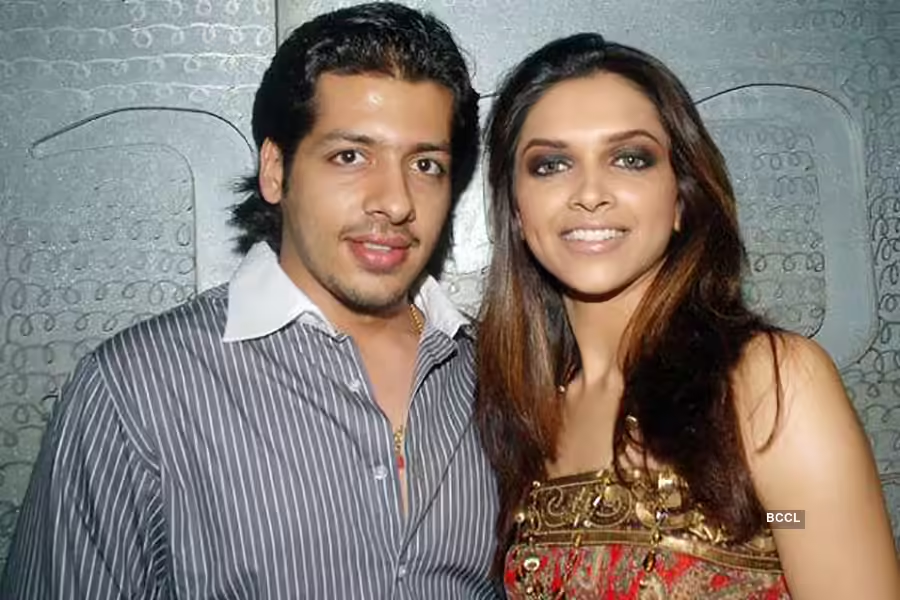 Neeti Mohan’s husband, Nihar Pandya Bio: Movies & TV Shows, Net Worth, Parents, Age, Children, Instagram, Nationality Neeti Mohan’s husband, Nihar Pandya Bio: Movies & TV Shows, Net Worth, Parents, Age, Children, Instagram, Nationality
