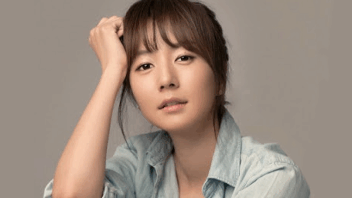 Jung Ji-yoon Biography: Age, Net Worth, Movie, Instagram, Nationality, Wikipedia, Awards Jung Ji-yoon Biography: Age, Net Worth, Movie, Instagram, Nationality, Wikipedia, Awards