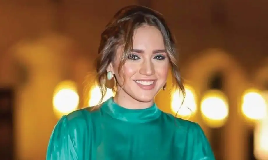 Rana Raeis Biography: TV Shows, Age, Net Worth, Parents, Siblings, Instagram, Husband, Height Rana Raeis Biography: TV Shows, Age, Net Worth, Parents, Siblings, Instagram, Husband, Height