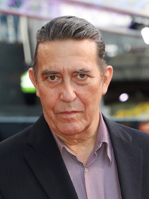 Ciarán Hinds Biography: Movies, Child, Height, Age, Parents, Net Worth, Sisters, Wife Ciarán Hinds Biography: Movies, Child, Height, Age, Parents, Net Worth, Sisters, Wife