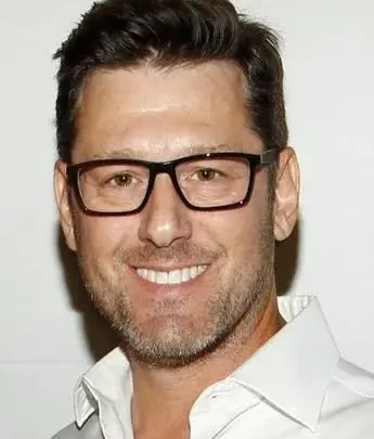 Ari Cohen Biography: Wife, Age, Children, Net Worth, Height, Parents, Movies & TV Shows