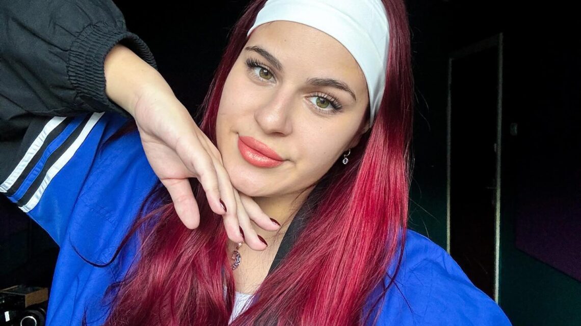 Ioana Sfinxul Biography: Height, Ethnicity, Age, Net Worth, Siblings, Parents, Boyfriend Ioana Sfinxul Biography: Height, Ethnicity, Age, Net Worth, Siblings, Parents, Boyfriend