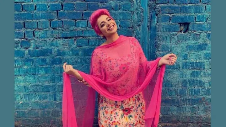 Jasmine Sandlas’ Sister, Rosleen Sandlas Biography: Husband, Age, Movies, Net Worth, Height, Parents