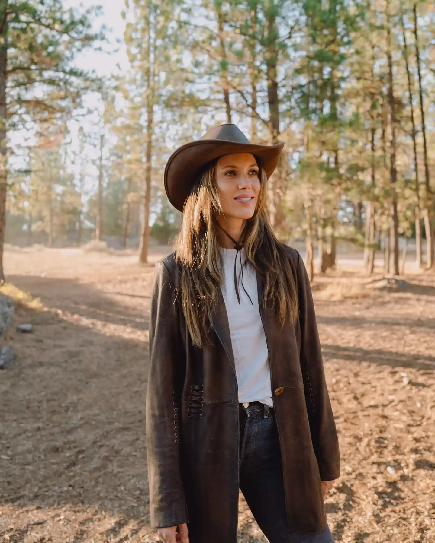 Kayla Ewell Photo