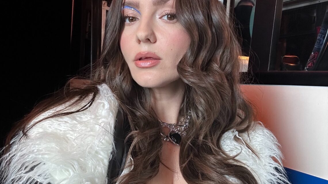 Lanberry Biography: Albums, Music Videos, Net Worth, Height, Age, Awards, Boyfriend, Singles Lanberry Biography: Albums, Music Videos, Net Worth, Height, Age, Awards, Boyfriend, Singles