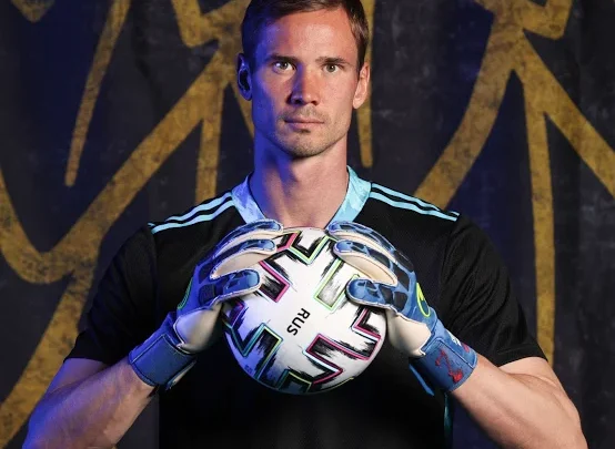 Anton Shunin Biography: Wife, Age, Children, Net Worth, Height, Parents, Club, Career, Stats