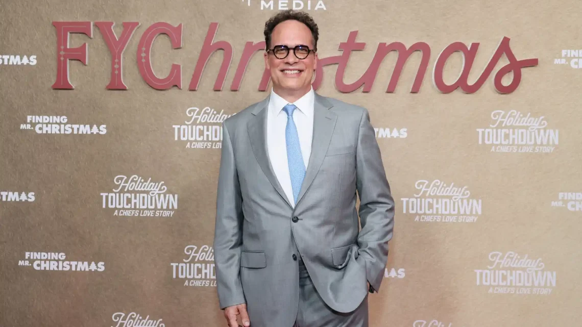 Diedrich Bader Biography: Short Films, Awards, Age, Net Worth, Siblings, Height, Ethnicity, Parents, Wife, Children Diedrich Bader Biography: Short Films, Awards, Age, Net Worth, Siblings, Height, Ethnicity, Parents, Wife, Children