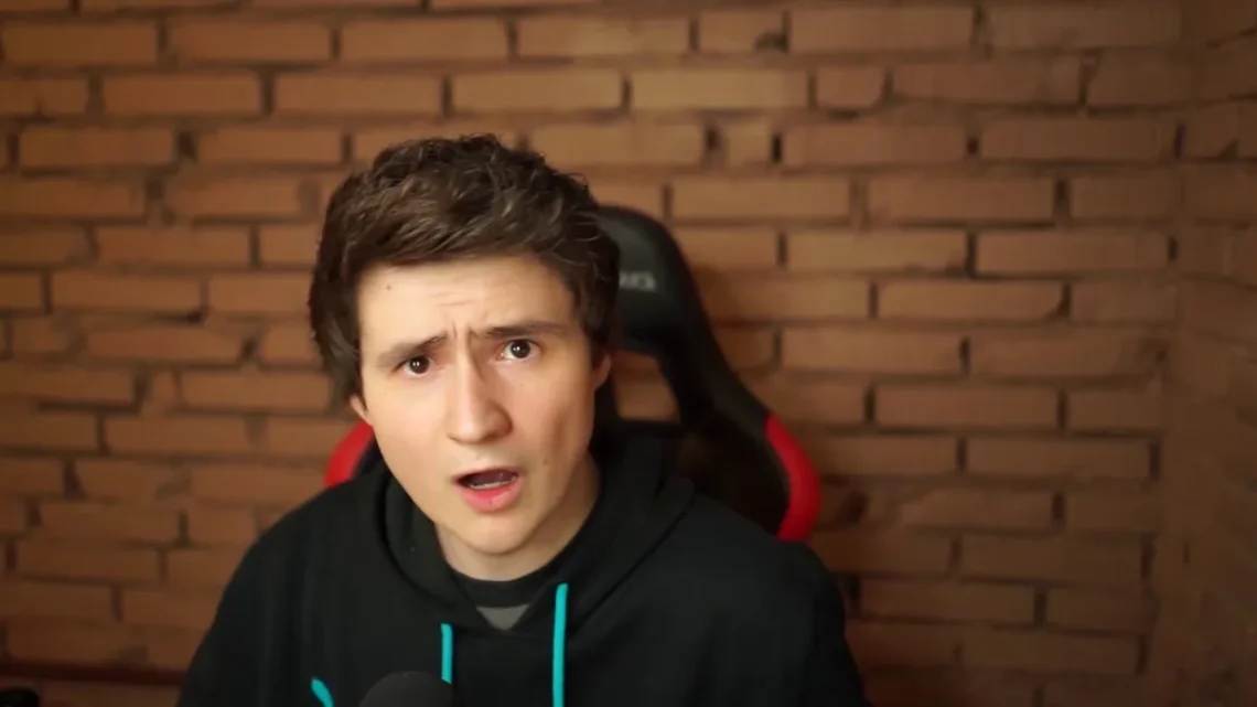 Baxtrix Biography: Ethnicity, Age, Parents, Siblings, Net Worth, Height, YouTube, Girlfriend