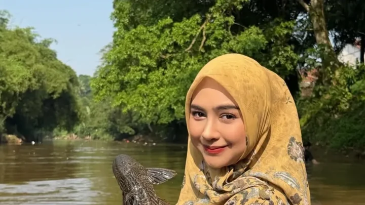 Ria Ricis Biography: Husband, Age, Children, Movies, Net Worth, Height, Songs, Parents
