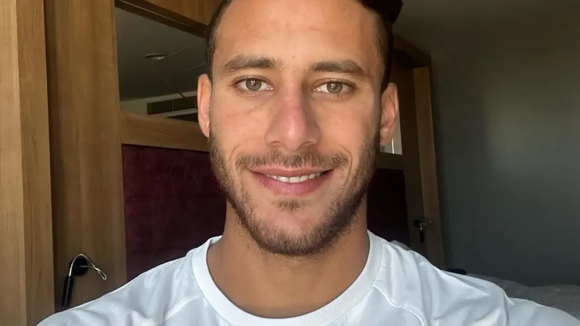 Ramadan Sobhi Biography: Height, Awards, Age, Net Worth, Siblings, Parents, Wife, Football Team, Salary, Goals Ramadan Sobhi Biography: Height, Awards, Age, Net Worth, Siblings, Parents, Wife, Football Team, Salary, Goals