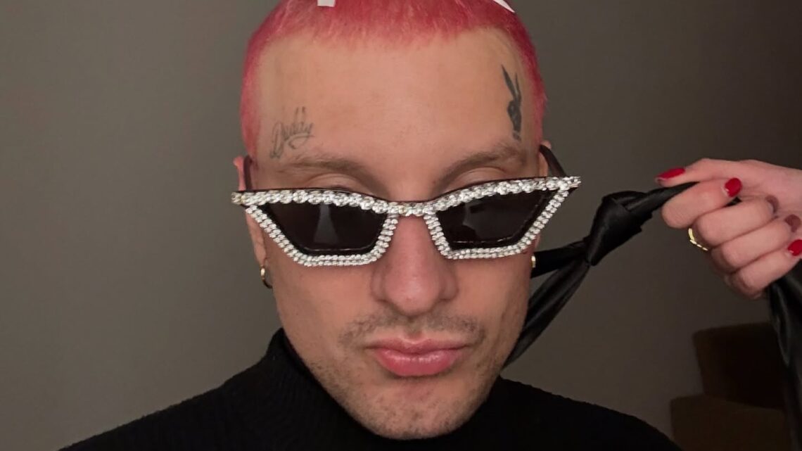 Smolasty Bio: Mixtapes, Singles, Net Worth, Height, Awards, Age, Parents, Siblings, Music Video, Girlfriend Smolasty Bio: Mixtapes, Singles, Net Worth, Height, Awards, Age, Parents, Siblings, Music Video, Girlfriend