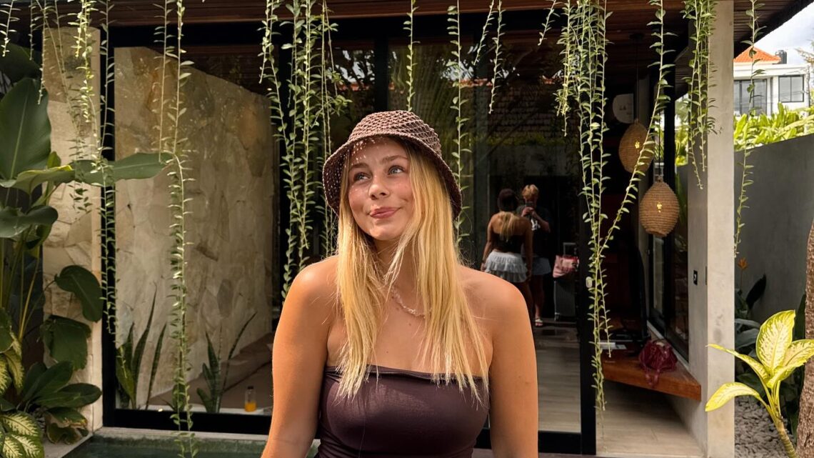 Steffi Mercie Biography: Age, Films, Net Worth, Height, Awards, Boyfriend, Instagram, Father Steffi Mercie Biography: Age, Films, Net Worth, Height, Awards, Boyfriend, Instagram, Father