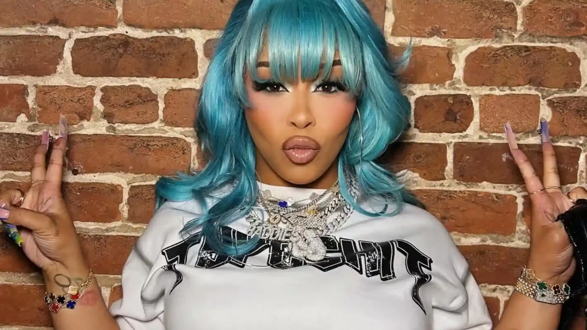 Latifa Tesehki Malone Biography: Singles, Music Videos, Age, Net Worth, Siblings, Height, Ethnicity, Parents, Love Life Latifa Tesehki Malone Biography: Singles, Music Videos, Age, Net Worth, Siblings, Height, Ethnicity, Parents, Love Life
