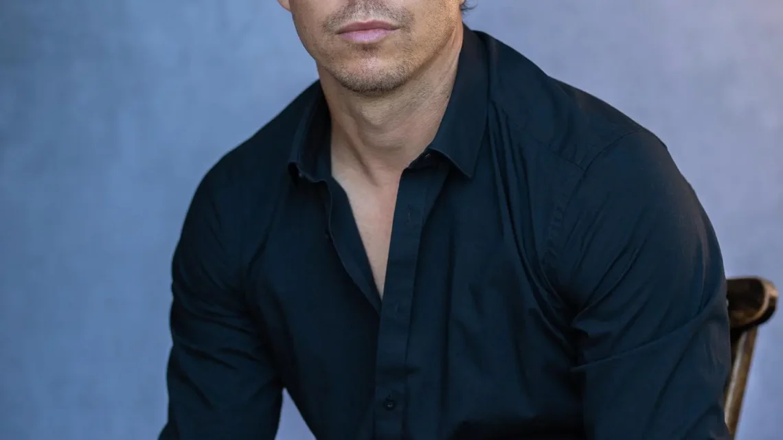 Todd Lasance Biography: Height, Ethnicity, Age, Net Worth, Brother, Child, Wife, Parents, Movies, Awards Todd Lasance Biography: Height, Ethnicity, Age, Net Worth, Brother, Child, Wife, Parents, Movies, Awards