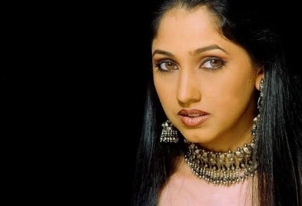 Rinke Khanna Biography: Husband, Age, Kids, Net Worth, Movies, Family, Parents, Sister