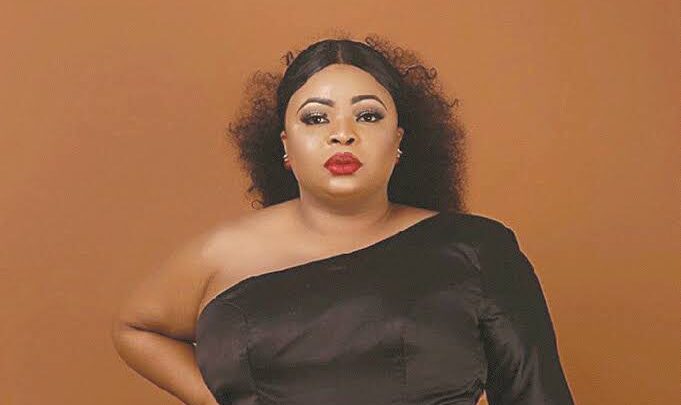 Dayo Amusa Biography: Awards, Movies, Songs, Height, Ethnicity, Age, Net Worth, Siblings, Parents
