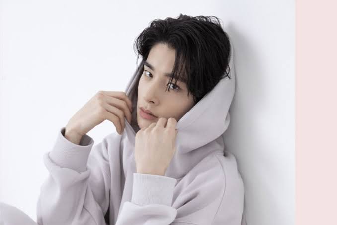 Jake Sim Biography: Age, Movies, Net Worth, Height, Parents, TV Shows, Instagram