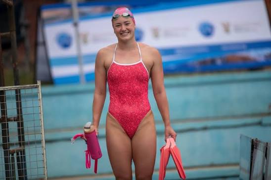 Lara van Niekerk Biography: Age, Records, Net Worth, Height, Parents, Career, Olympics
