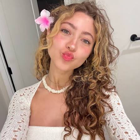 Janice Nichole Biography: Age, Boyfriend, Net Worth, TikTok, Height, Parents, Career