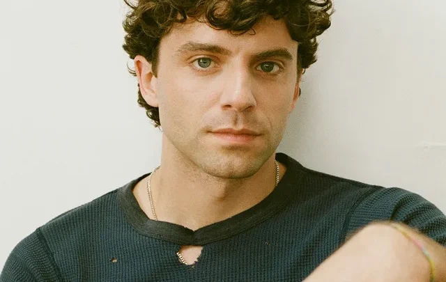 Mark Ambor Biography: Age, Girlfriend, Net Worth, Songs, Albums, Parents, Height, Record Label