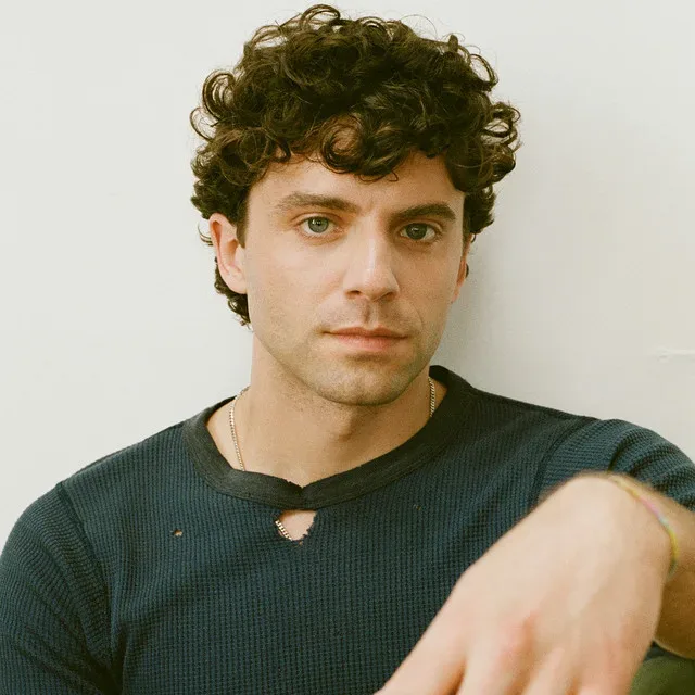 Mark Ambor Biography: Age, Girlfriend, Net Worth, Songs, Albums, Parents, Height, Record Label