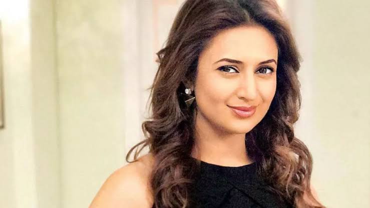 Divyanka Tripathi Biography: Husband, Age, Net Worth, TV Shows, Movies, Awards, Height