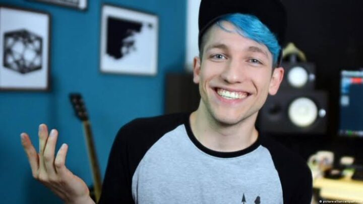 Rezo (YouTuber) Biography: Age, Net Worth, Real Name, Girlfriend, Height, Parents, YouTube