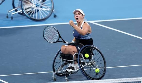 Lucy Shuker Biography: Partner, Age, Paralympics, Net Worth, Height, Parents, Career, Awards