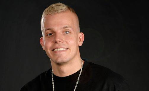 Elastinen Biography: Wife, Age, Albums, Net Worth, Height, Parents, Career, Record Label