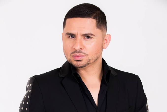 Larry Hernandez Biography: Age, Wife, Net Worth, Children, Height, Songs, Albums
