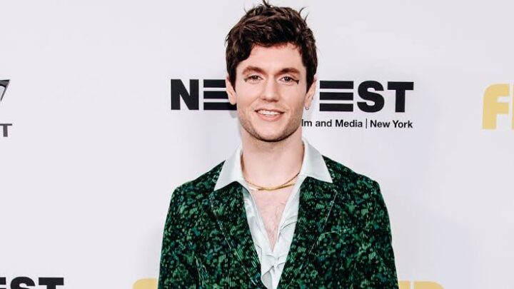 James Scully Biography: Partner, Age, Net Worth, Height, Parents, Movies & TV Shows, Boyfriend