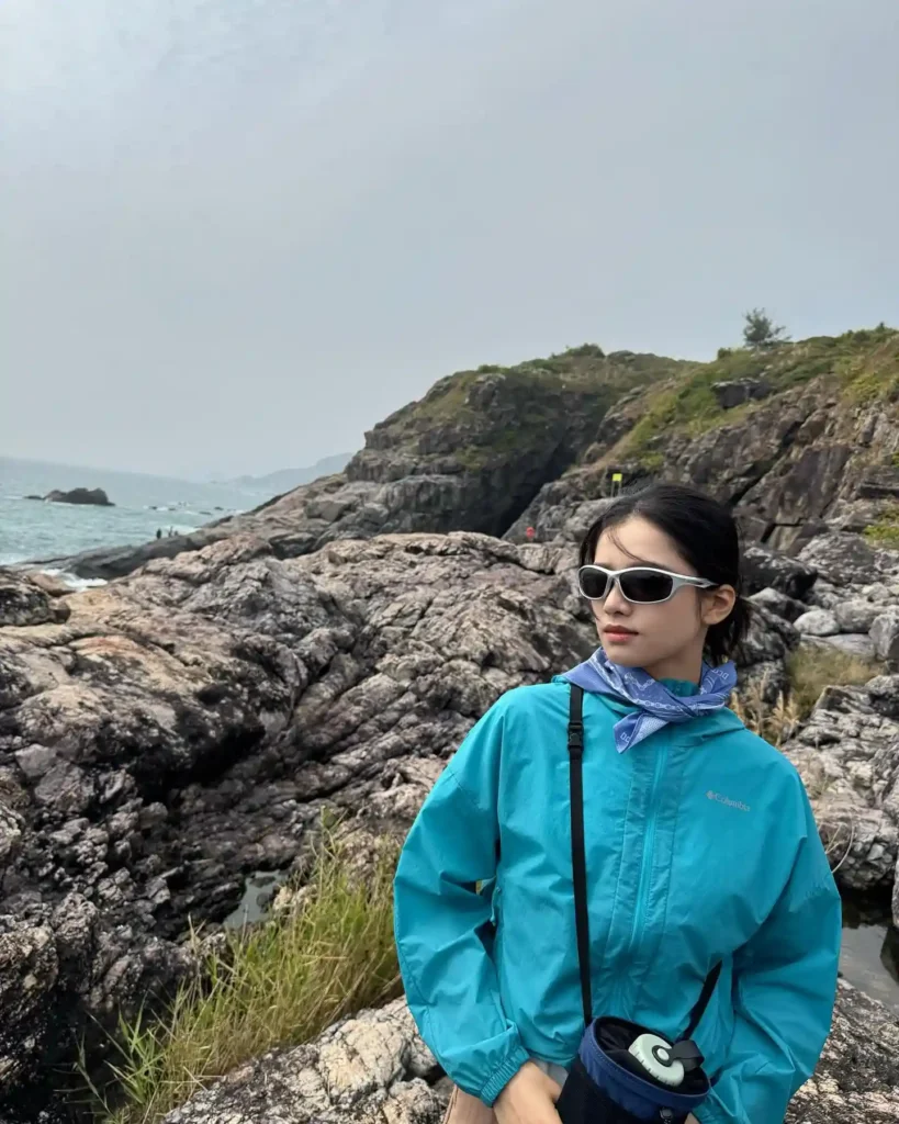 Zhang Jingyi Biography: Awards, Movies, Age, Net Worth, Siblings, Parents