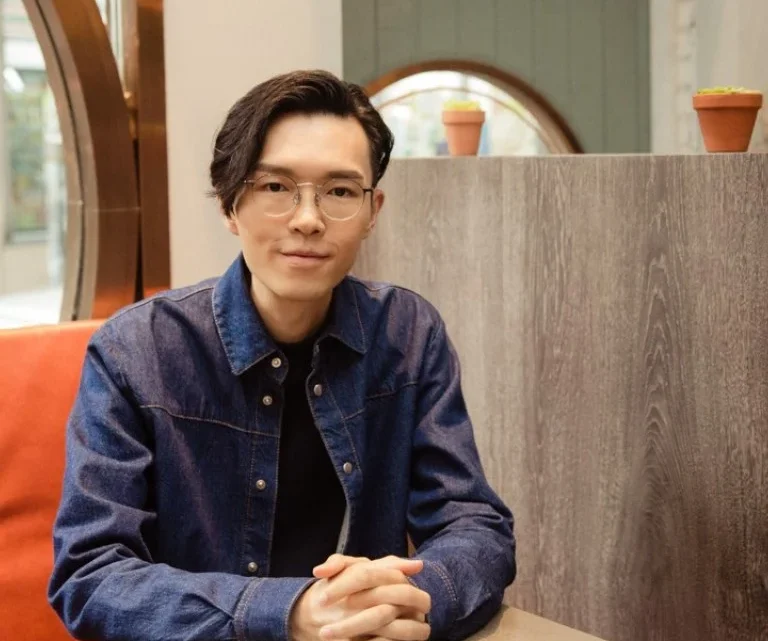 Khalil Fong Biography: Siblings, Net Worth, Age, Parents, Height, Ethnicity, Music, Awards, Girlfriend, Studio Albums Khalil Fong Biography: Siblings, Net Worth, Age, Parents, Height, Ethnicity, Music, Awards, Girlfriend, Studio Albums