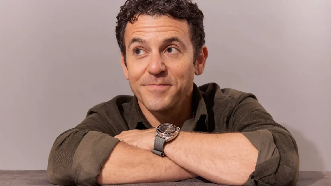 Fred Savage Biography: Parents, Siblings, Age, Net Worth, Height, Awards, Movies, Children, Wife Fred Savage Biography: Parents, Siblings, Age, Net Worth, Height, Awards, Movies, Children, Wife
