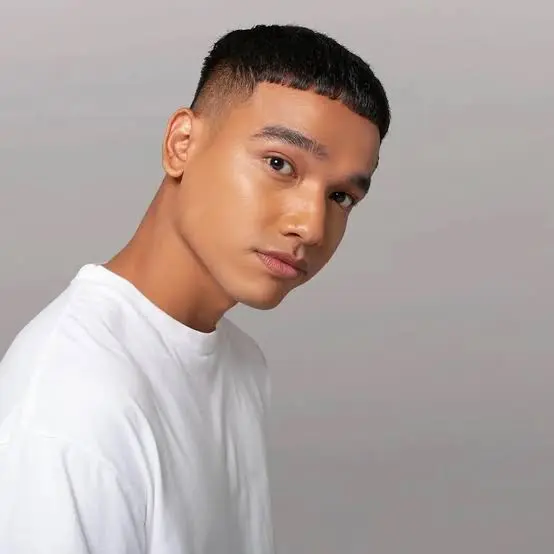 Fadly Faisal Biography: Age, Net Worth, Parents, Siblings, Career, Height, Girlfriend Fadly Faisal Biography: Age, Net Worth, Parents, Siblings, Career, Height, Girlfriend