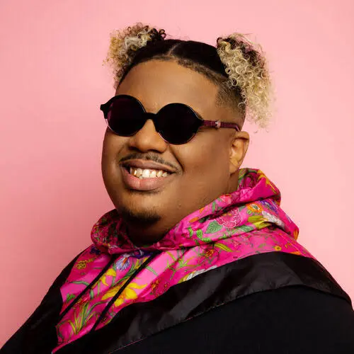 Naza (Rapper) Biography: Age, Net Worth, Songs, Albums, Collaborations, Height, Parents, Career Naza (Rapper) Biography: Age, Net Worth, Songs, Albums, Collaborations, Height, Parents, Career