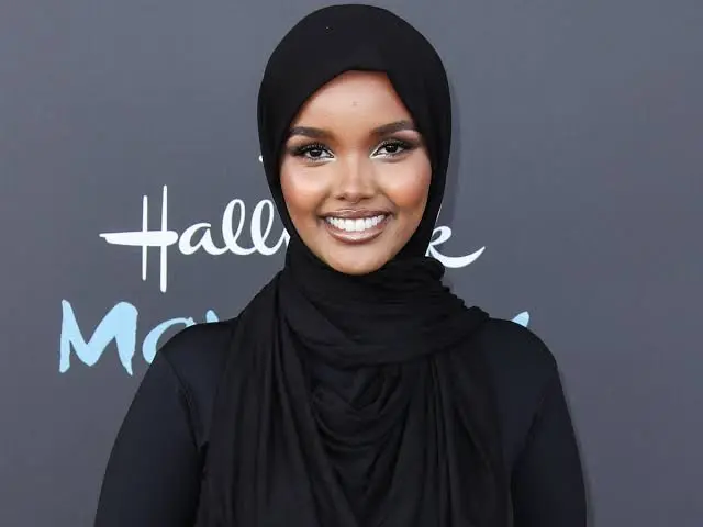 Halima Aden Biography: Age, Net Worth, Height, Hijab Fashion, Activism, Boyfriend, Instagram Halima Aden Biography: Age, Net Worth, Height, Hijab Fashion, Activism, Boyfriend, Instagram