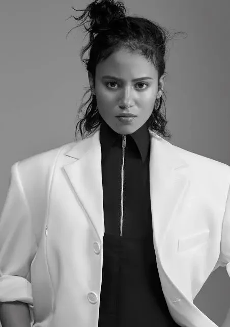 Mayra Andrade Biography: Age, Husband, Albums, Net Worth, Songs, Height, Children, Parents Mayra Andrade Biography: Age, Husband, Albums, Net Worth, Songs, Height, Children, Parents